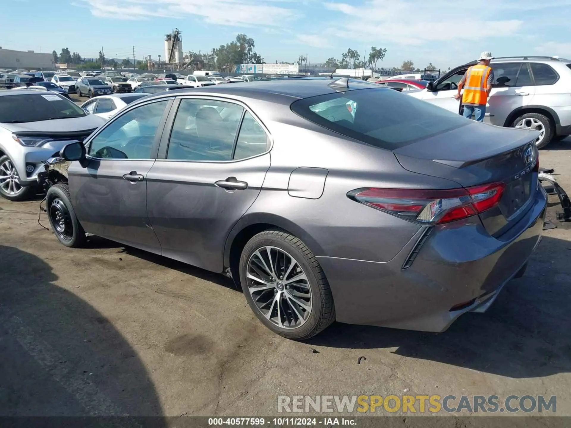 3 Photograph of a damaged car 4T1B11HK7KU163060 TOYOTA CAMRY 2019
