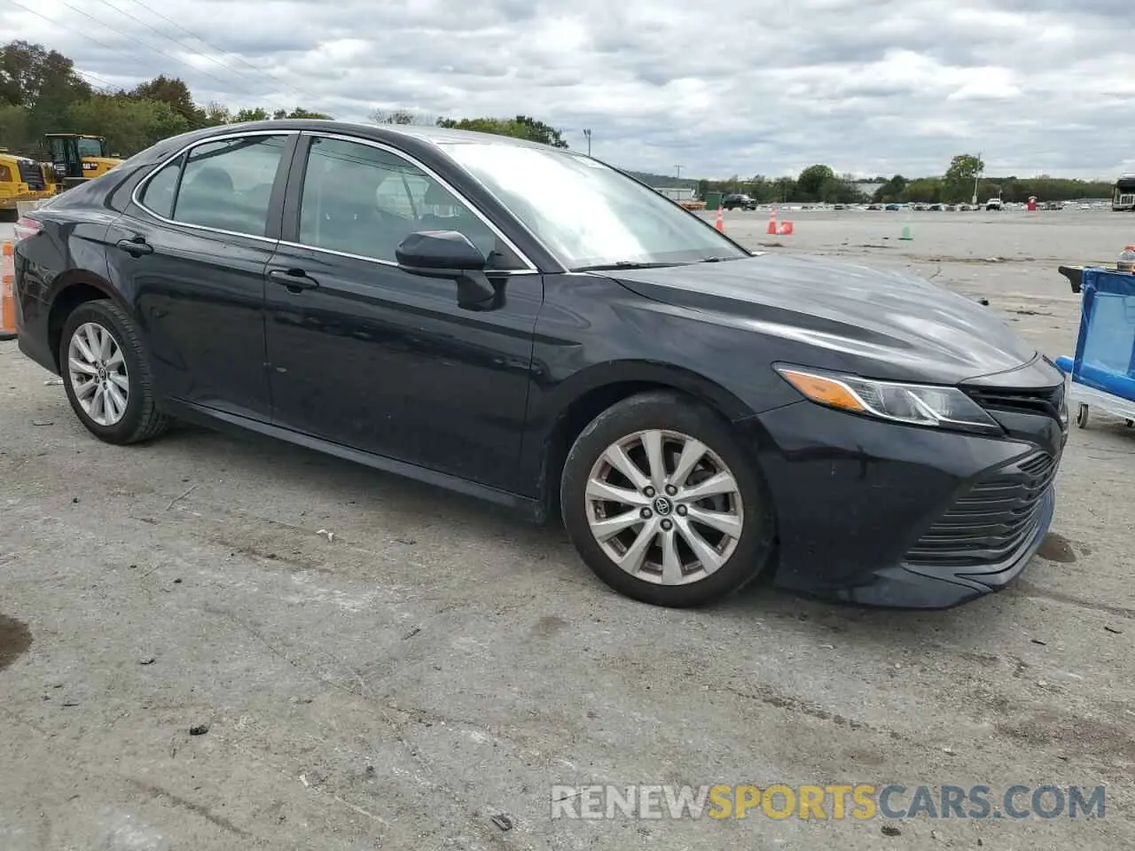4 Photograph of a damaged car 4T1B11HK7KU172258 TOYOTA CAMRY 2019