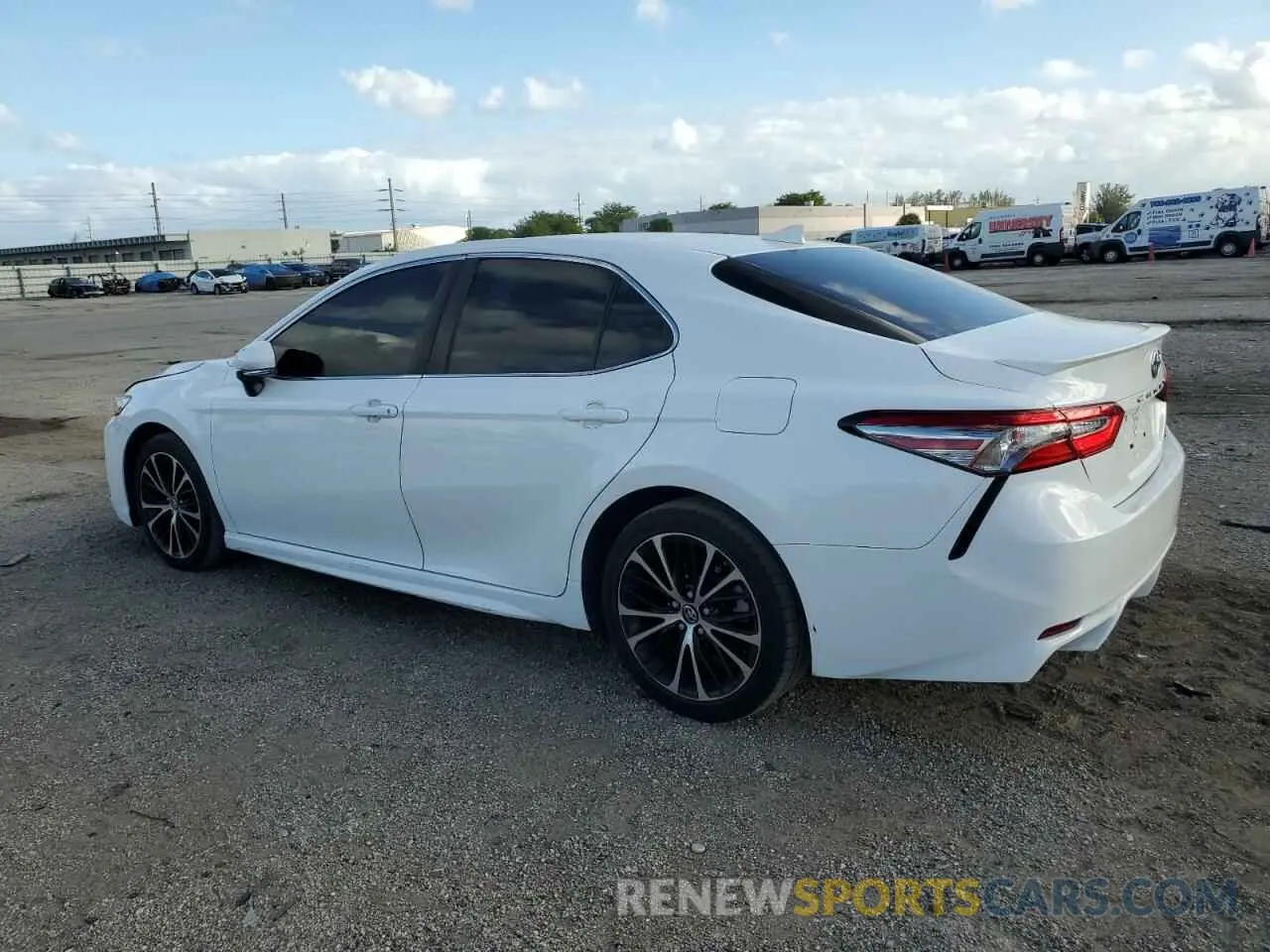 2 Фотография поврежденного автомобиля 4T1B11HK7KU199217 TOYOTA CAMRY 2019