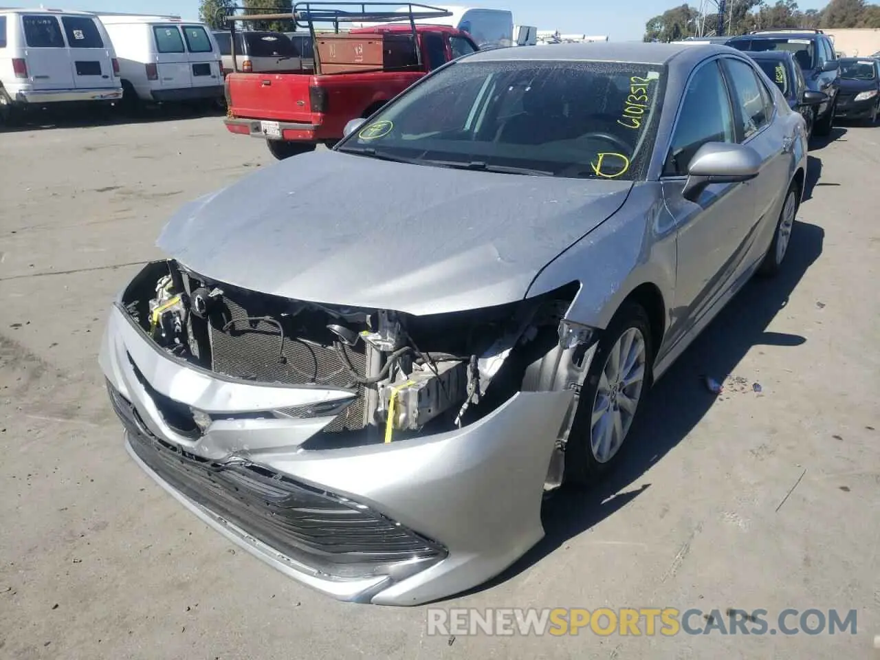 2 Photograph of a damaged car 4T1B11HK7KU204366 TOYOTA CAMRY 2019