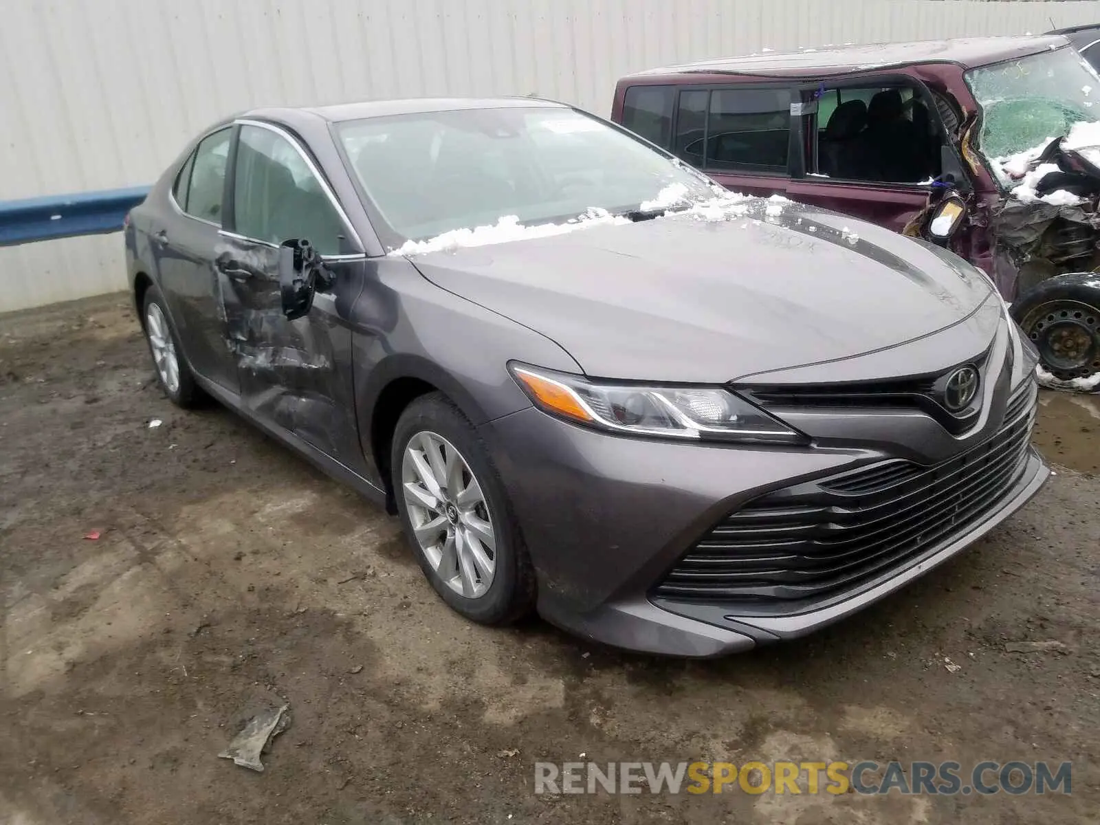1 Photograph of a damaged car 4T1B11HK7KU209163 TOYOTA CAMRY 2019