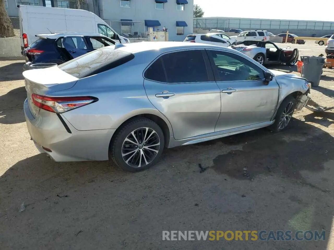 3 Photograph of a damaged car 4T1B11HK7KU216677 TOYOTA CAMRY 2019