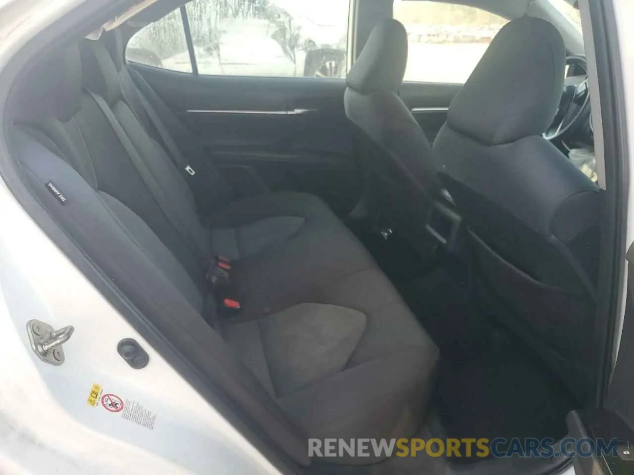 10 Фотография поврежденного автомобиля 4T1B11HK7KU230966 TOYOTA CAMRY 2019