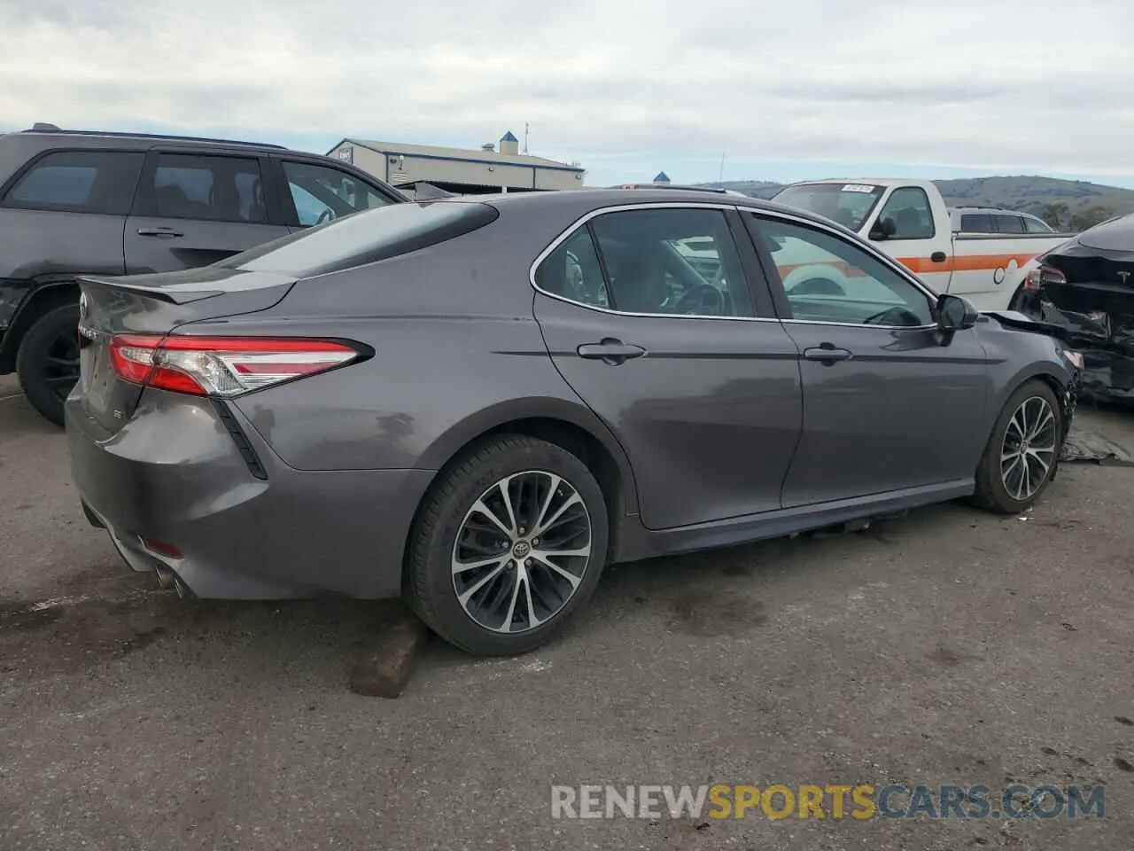 3 Фотография поврежденного автомобиля 4T1B11HK7KU248125 TOYOTA CAMRY 2019