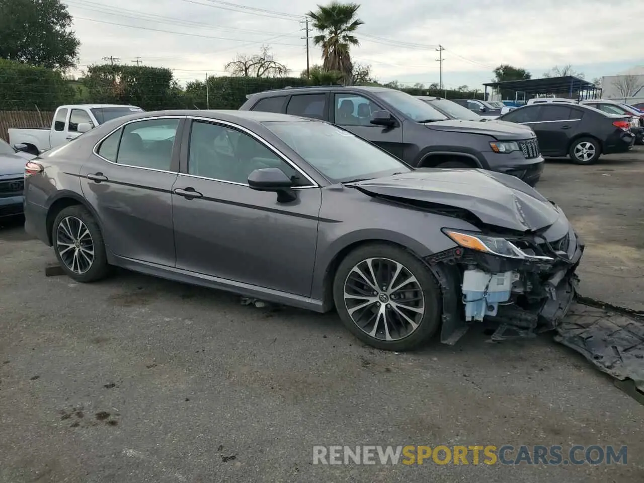 4 Фотография поврежденного автомобиля 4T1B11HK7KU248125 TOYOTA CAMRY 2019