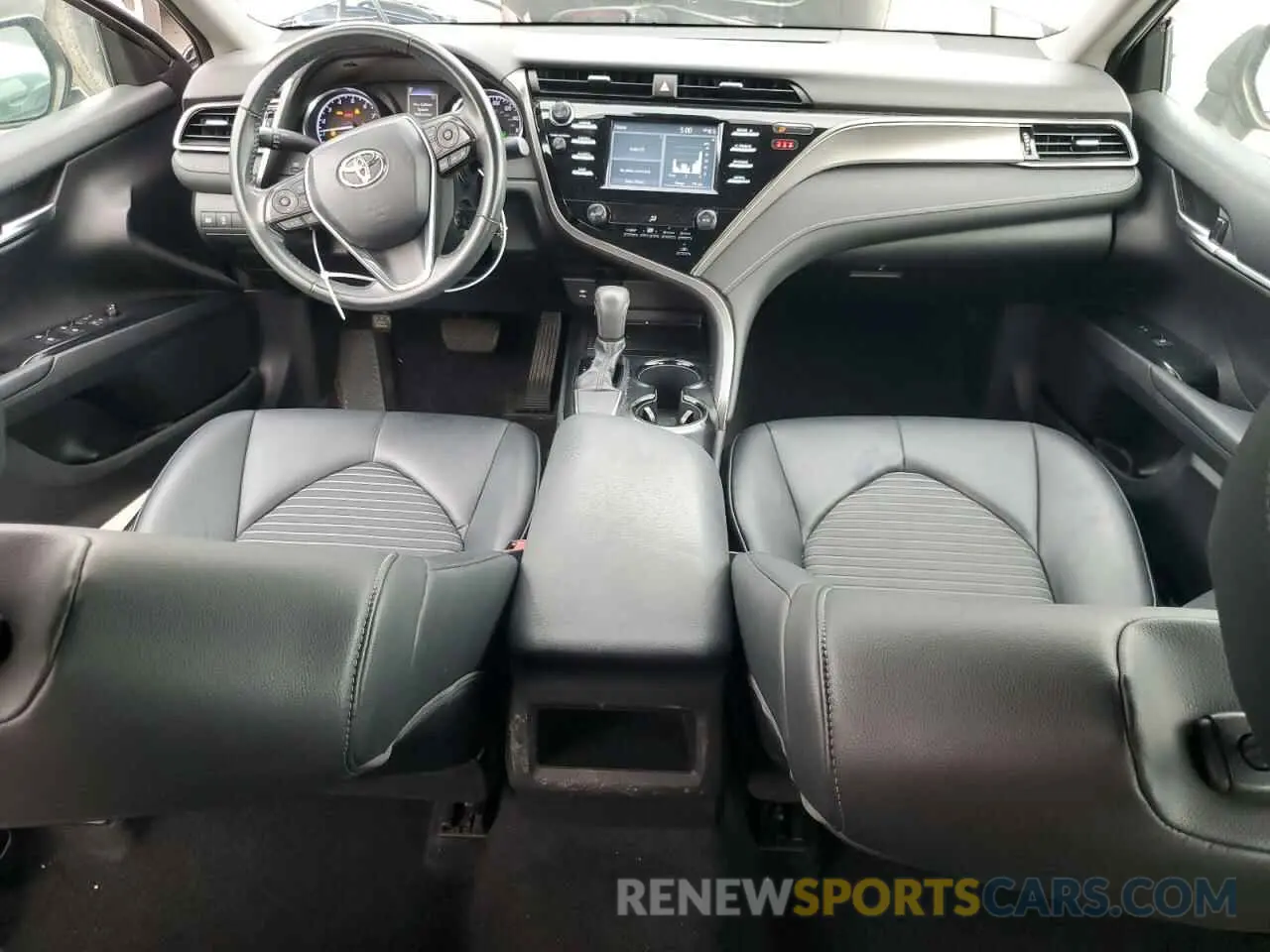 8 Фотография поврежденного автомобиля 4T1B11HK7KU248125 TOYOTA CAMRY 2019