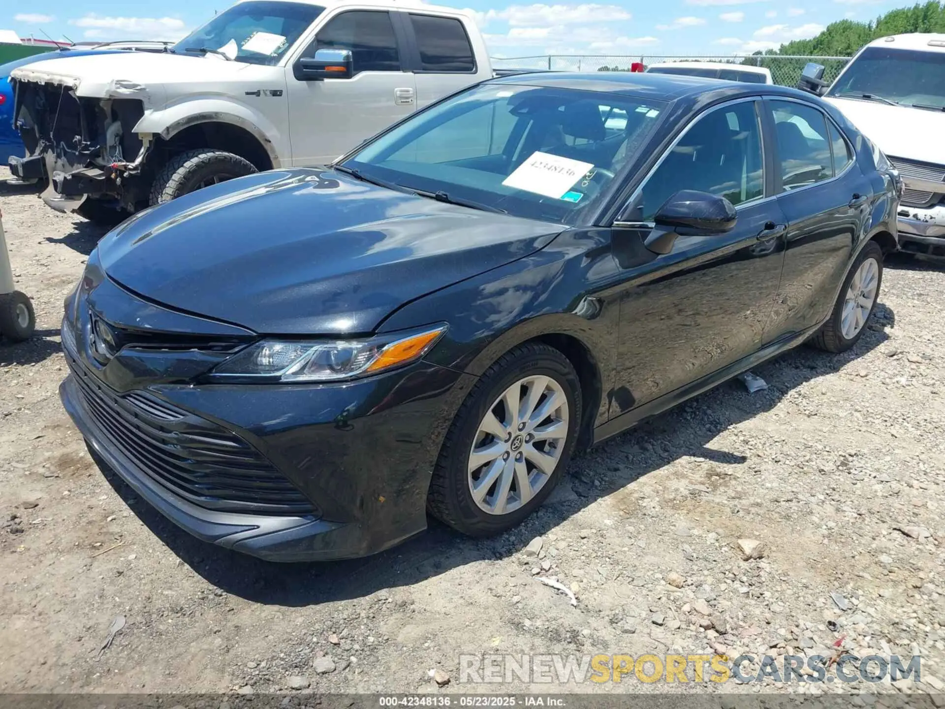 2 Photograph of a damaged car 4T1B11HK7KU254412 TOYOTA CAMRY 2019