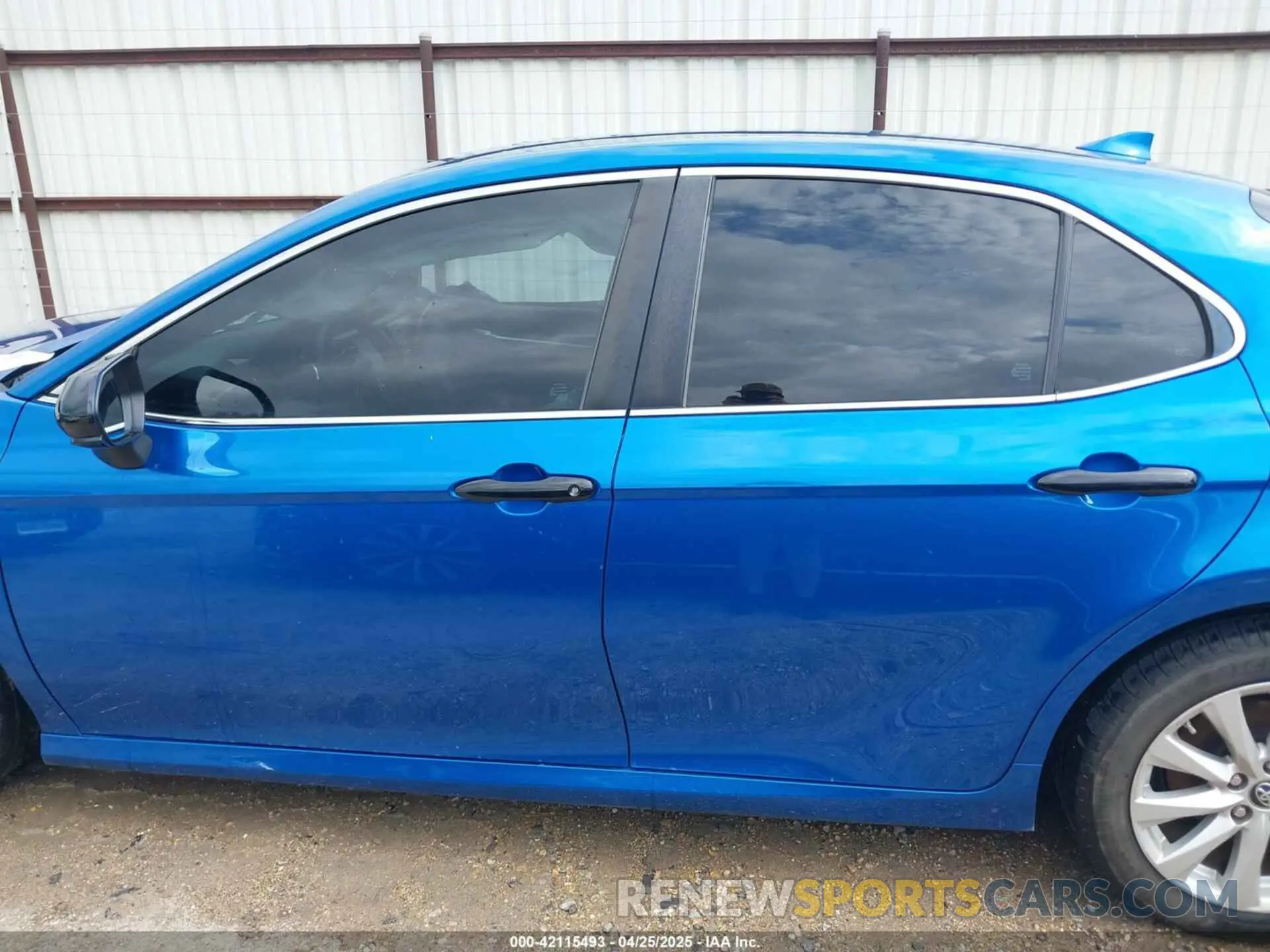 14 Photograph of a damaged car 4T1B11HK7KU259920 TOYOTA CAMRY 2019