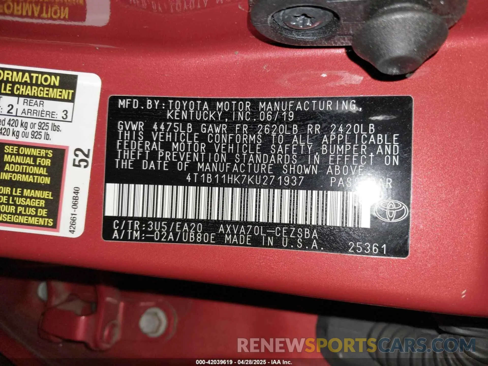 9 Photograph of a damaged car 4T1B11HK7KU271937 TOYOTA CAMRY 2019