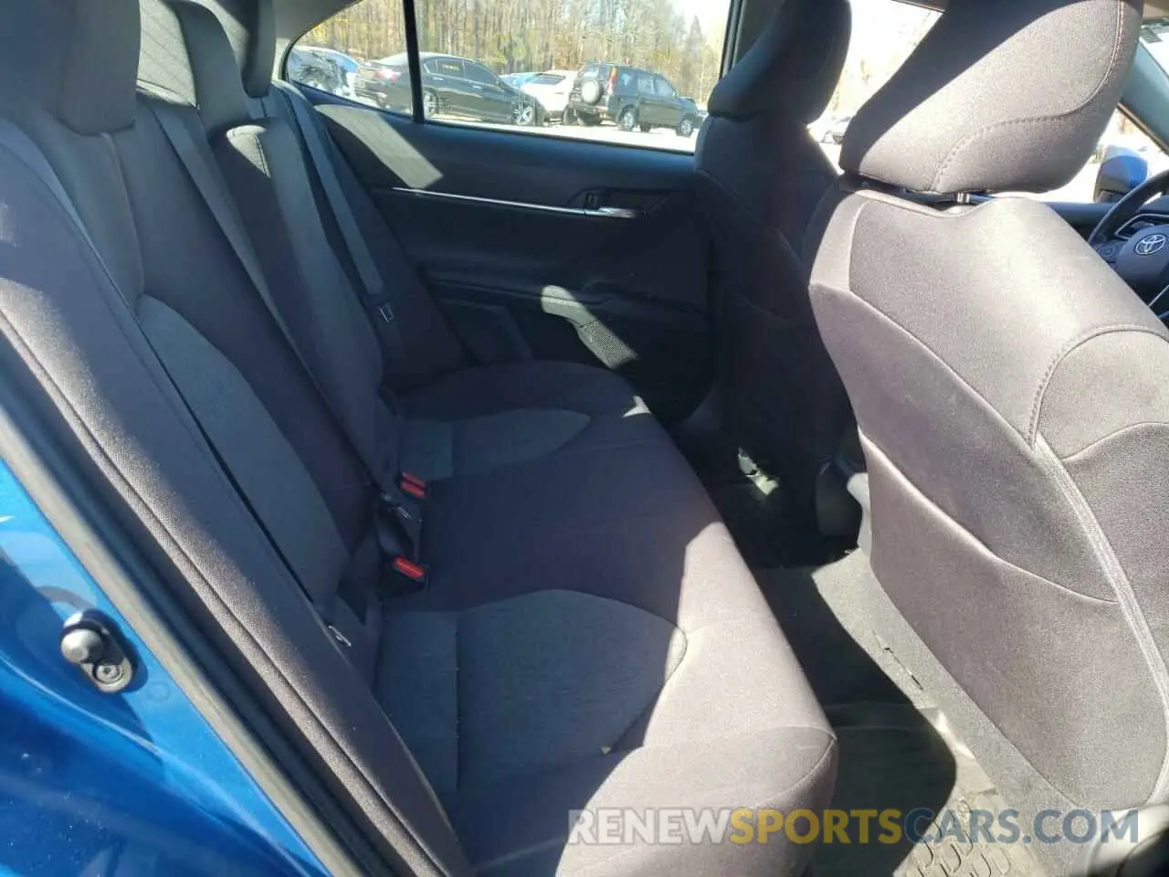 6 Фотография поврежденного автомобиля 4T1B11HK7KU276992 TOYOTA CAMRY 2019