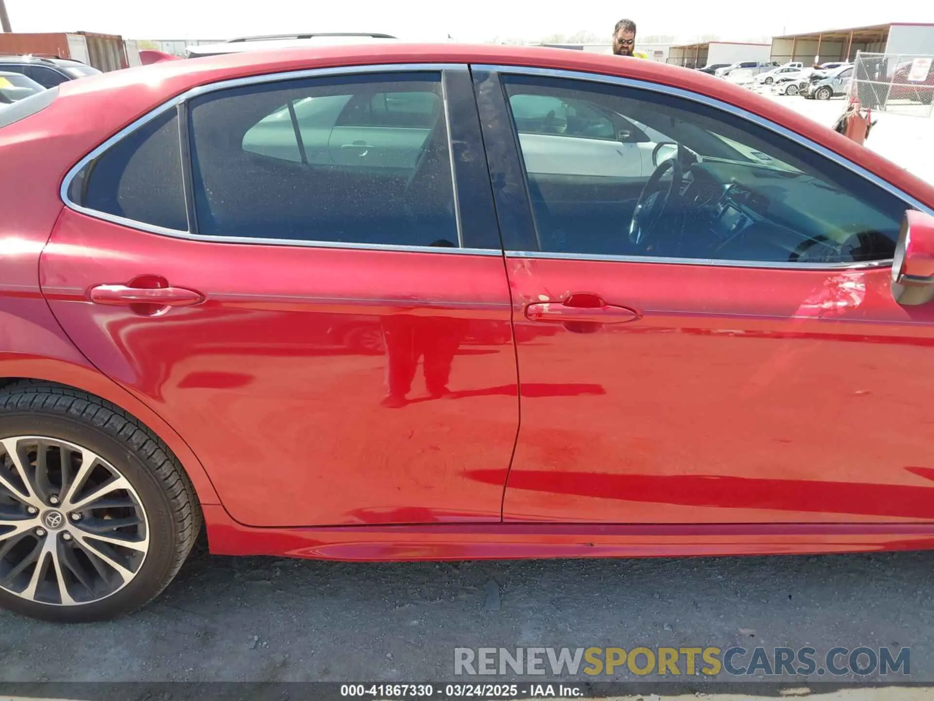 13 Photograph of a damaged car 4T1B11HK7KU280914 TOYOTA CAMRY 2019