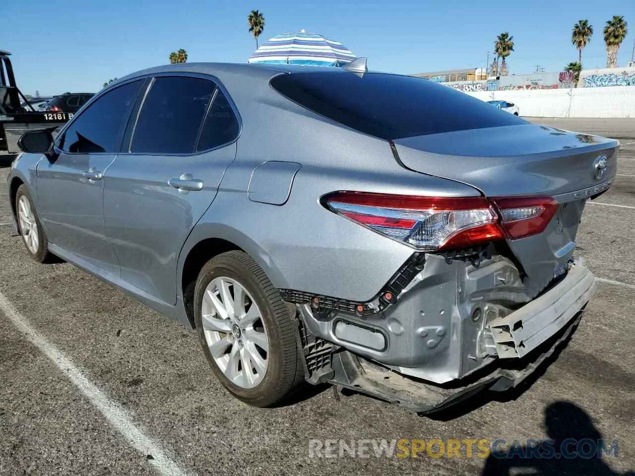 2 Photograph of a damaged car 4T1B11HK7KU286678 TOYOTA CAMRY 2019