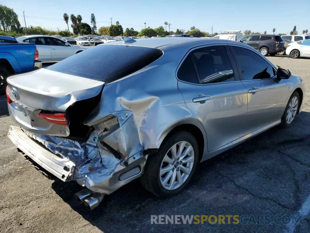 3 Photograph of a damaged car 4T1B11HK7KU286678 TOYOTA CAMRY 2019