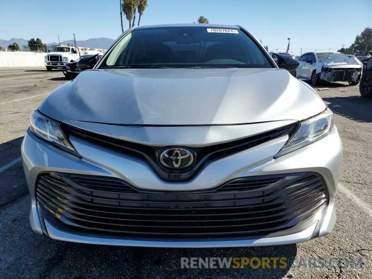 5 Photograph of a damaged car 4T1B11HK7KU286678 TOYOTA CAMRY 2019