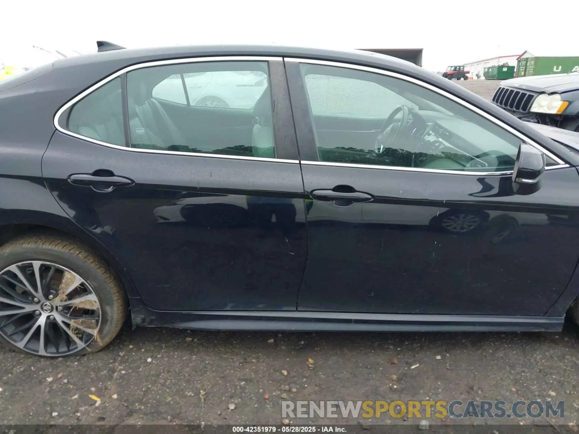 13 Фотография поврежденного автомобиля 4T1B11HK7KU681167 TOYOTA CAMRY 2019