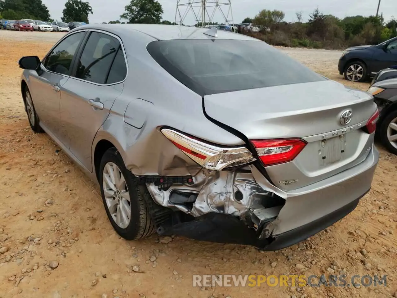 3 Photograph of a damaged car 4T1B11HK7KU685283 TOYOTA CAMRY 2019
