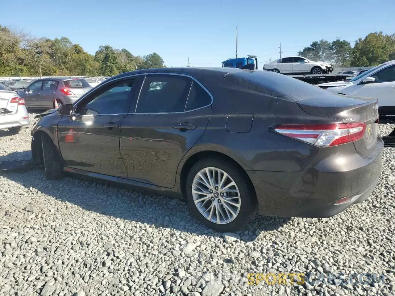 2 Photograph of a damaged car 4T1B11HK7KU715222 TOYOTA CAMRY 2019