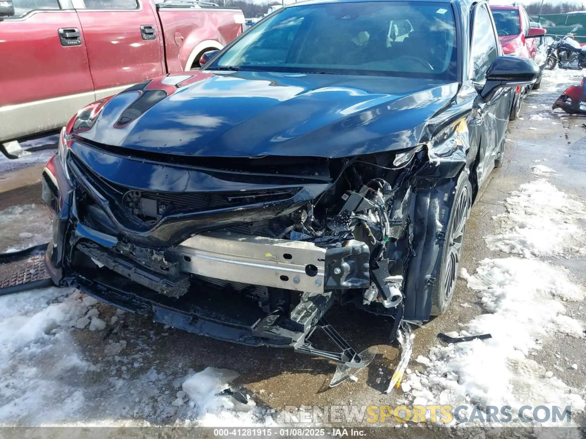 6 Photograph of a damaged car 4T1B11HK7KU718007 TOYOTA CAMRY 2019