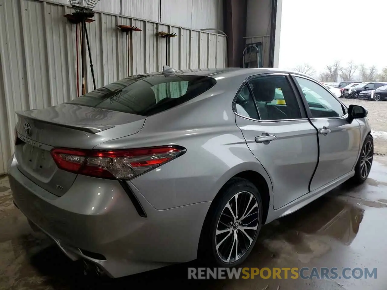 3 Photograph of a damaged car 4T1B11HK7KU720758 TOYOTA CAMRY 2019