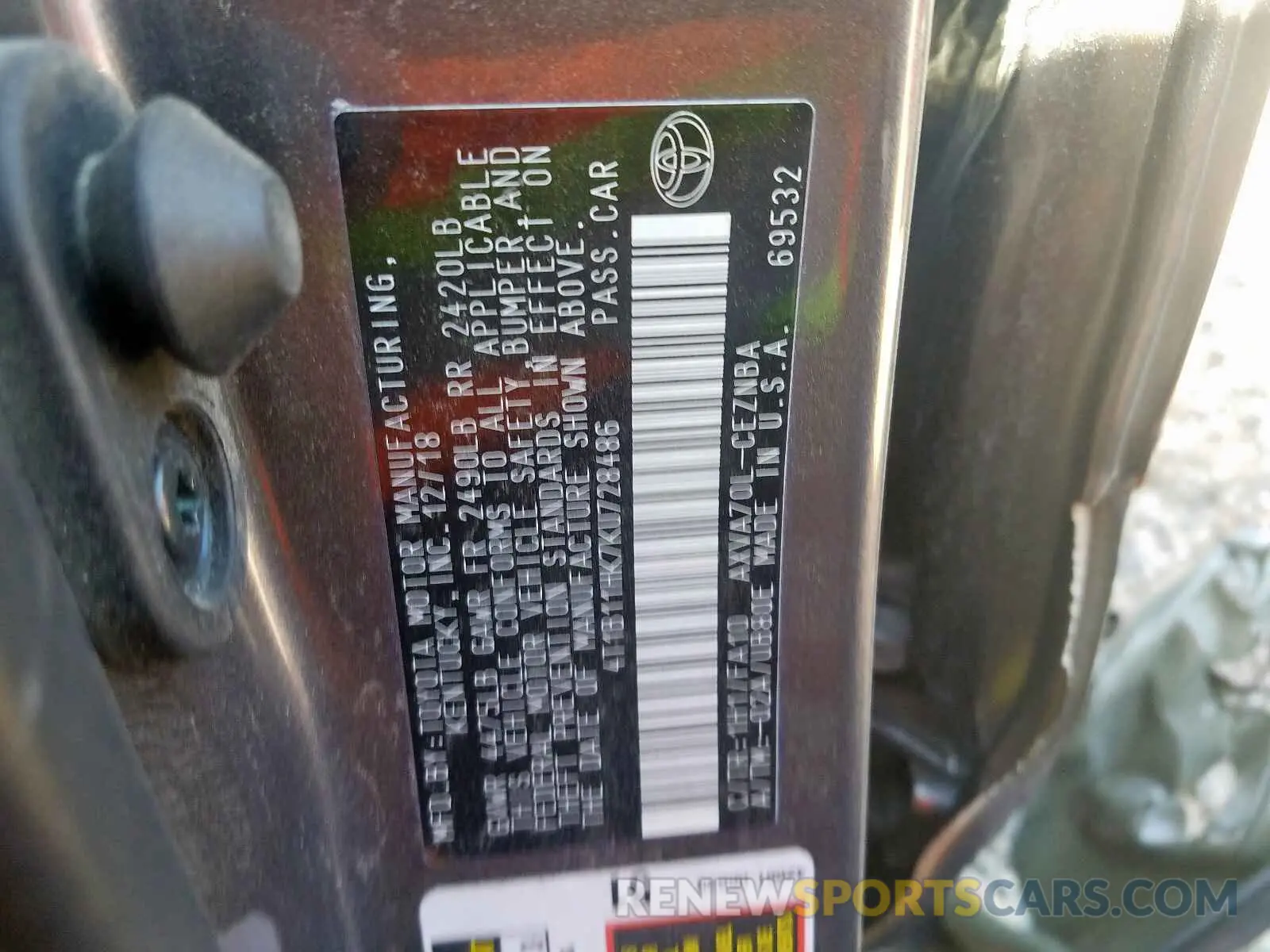 10 Photograph of a damaged car 4T1B11HK7KU728486 TOYOTA CAMRY 2019