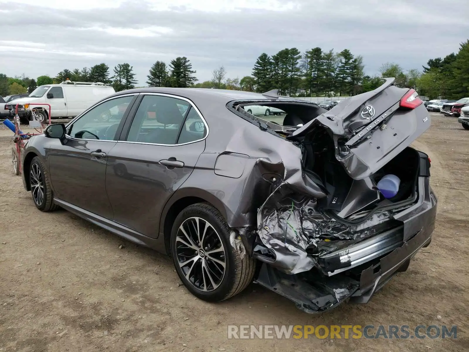 3 Photograph of a damaged car 4T1B11HK7KU736071 TOYOTA CAMRY 2019