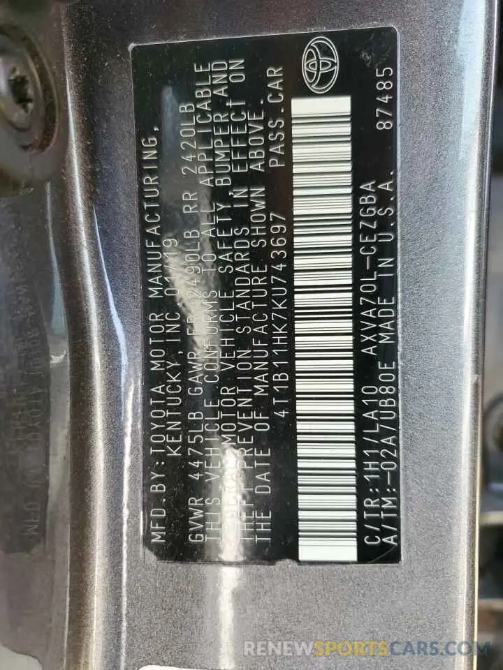 12 Photograph of a damaged car 4T1B11HK7KU743697 TOYOTA CAMRY 2019