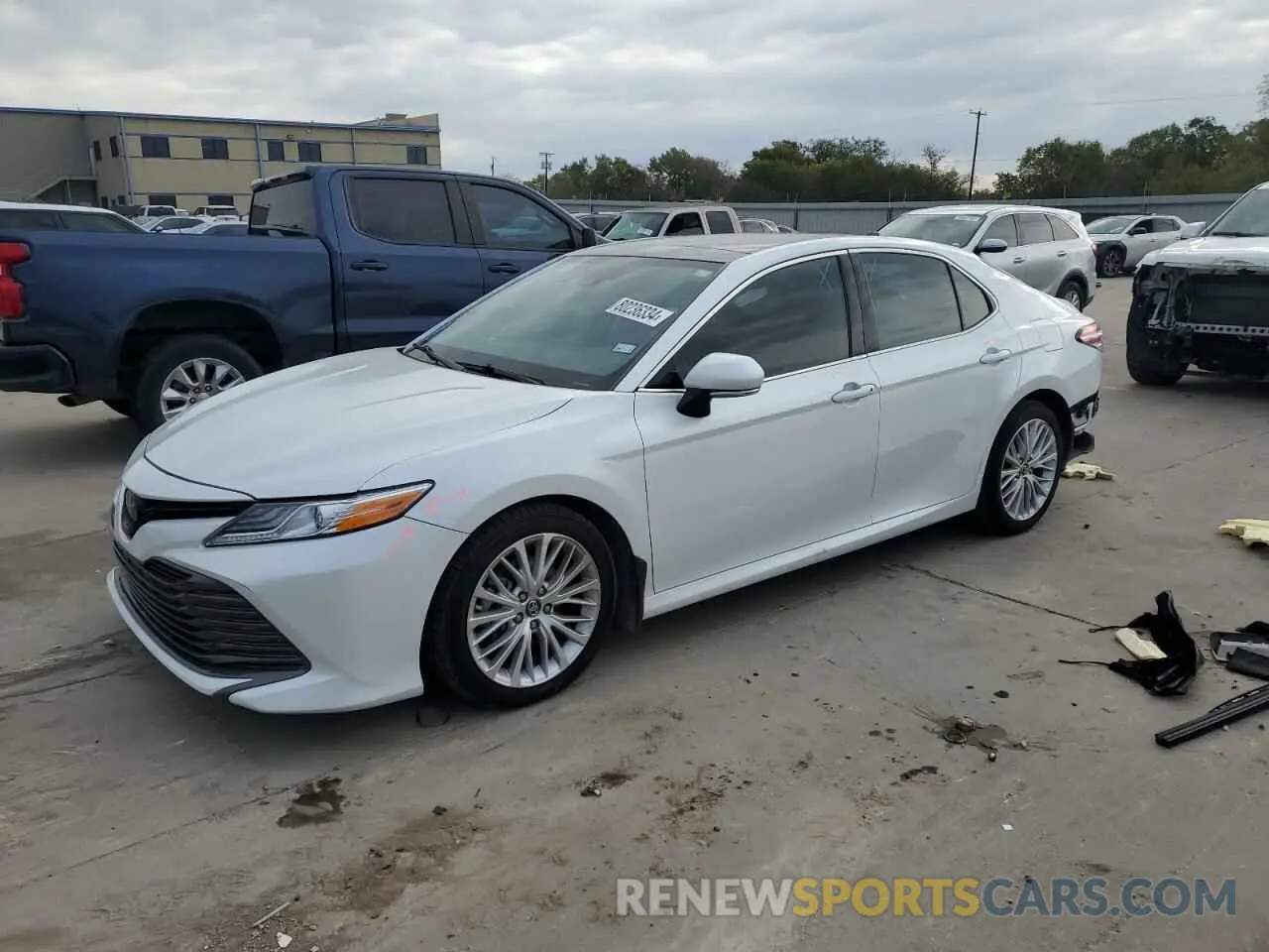 1 Photograph of a damaged car 4T1B11HK7KU753159 TOYOTA CAMRY 2019