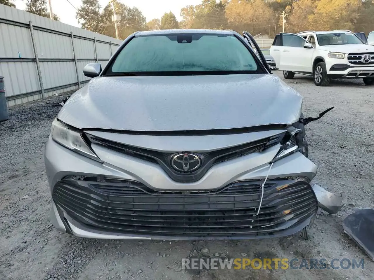 5 Фотография поврежденного автомобиля 4T1B11HK7KU781723 TOYOTA CAMRY 2019