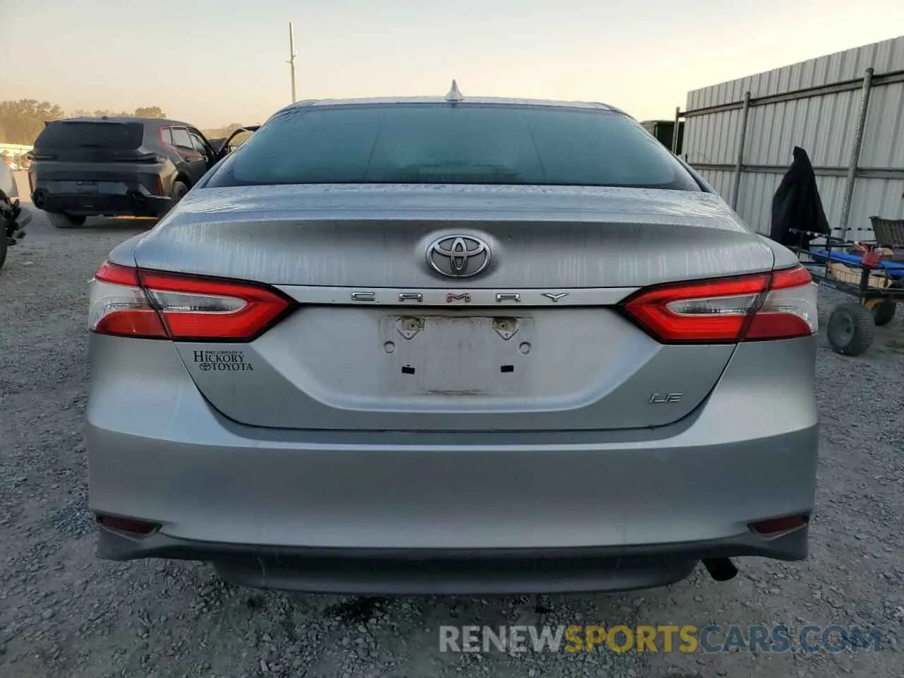 6 Фотография поврежденного автомобиля 4T1B11HK7KU781723 TOYOTA CAMRY 2019
