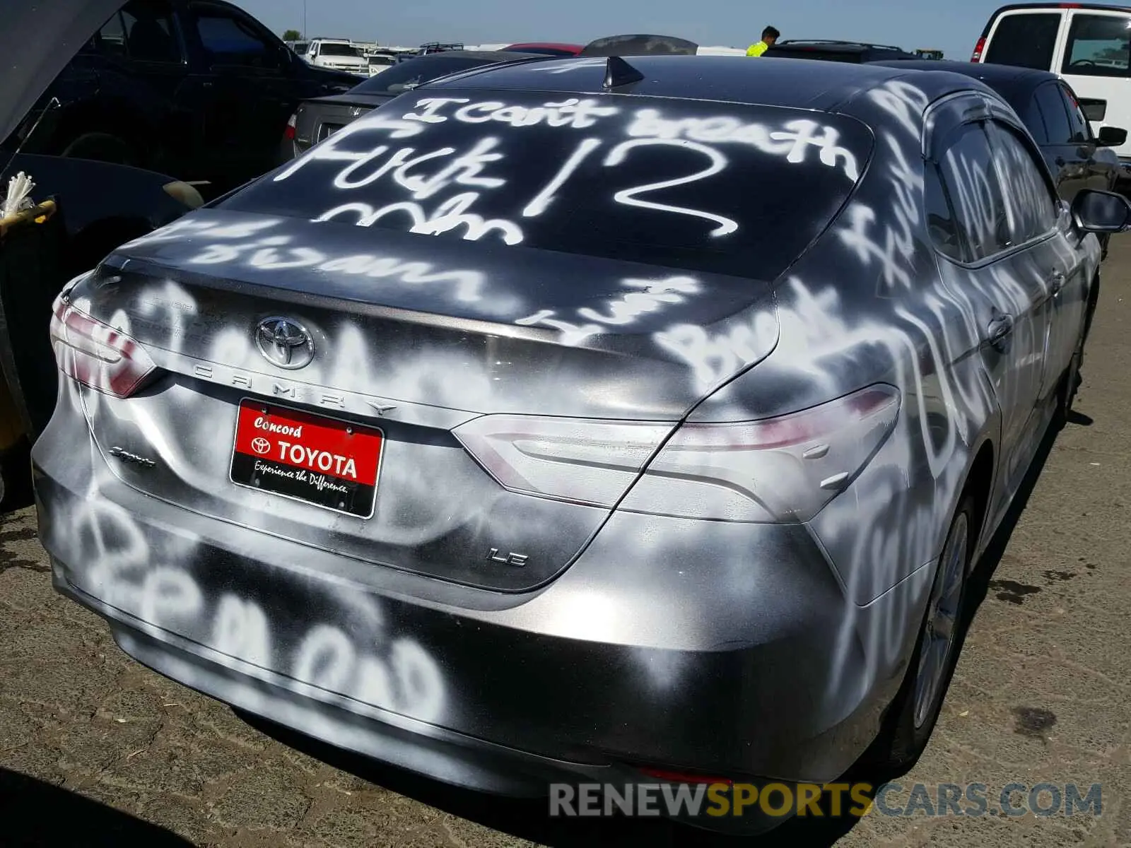 4 Photograph of a damaged car 4T1B11HK7KU791877 TOYOTA CAMRY 2019