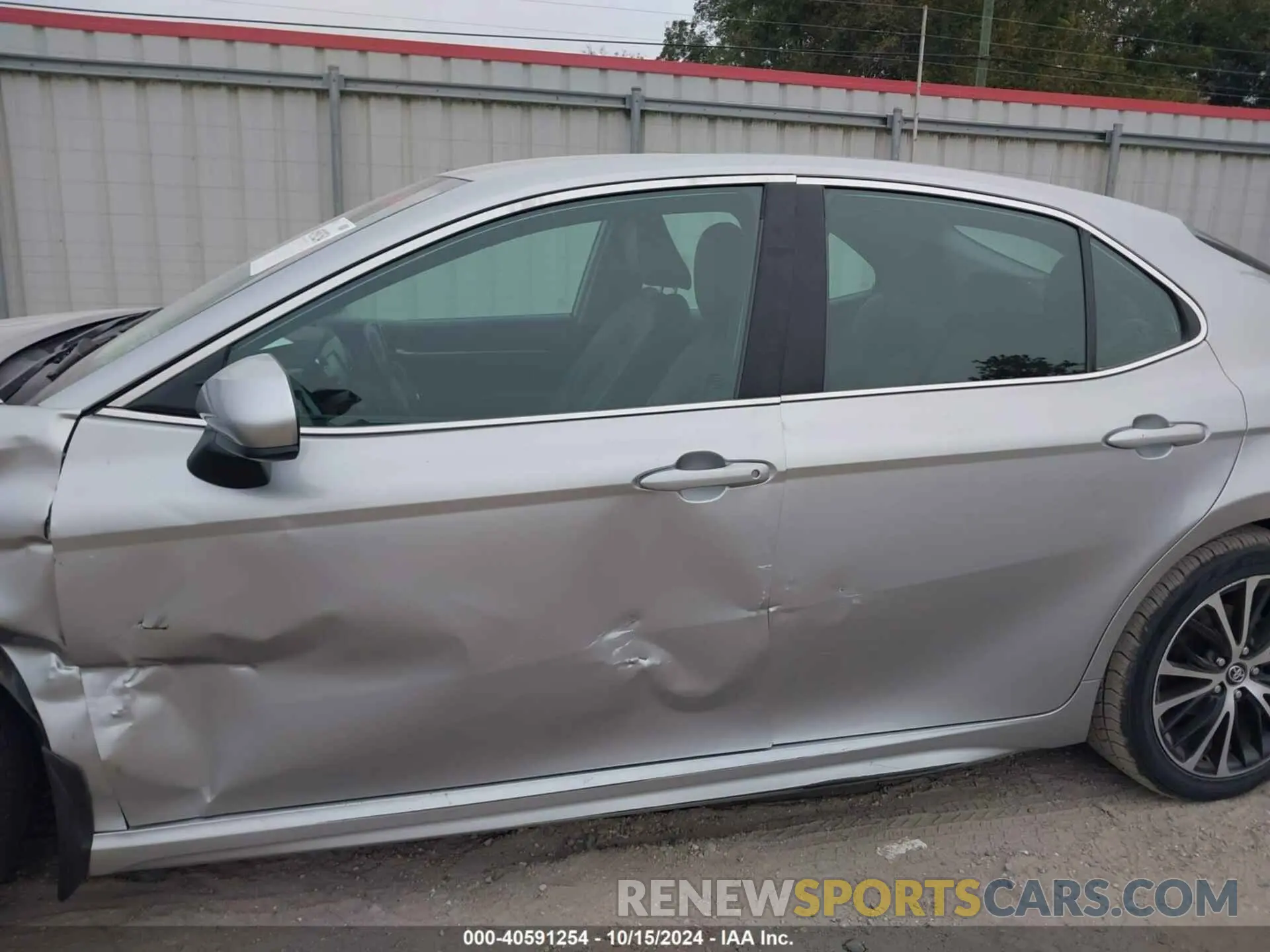14 Photograph of a damaged car 4T1B11HK7KU791992 TOYOTA CAMRY 2019