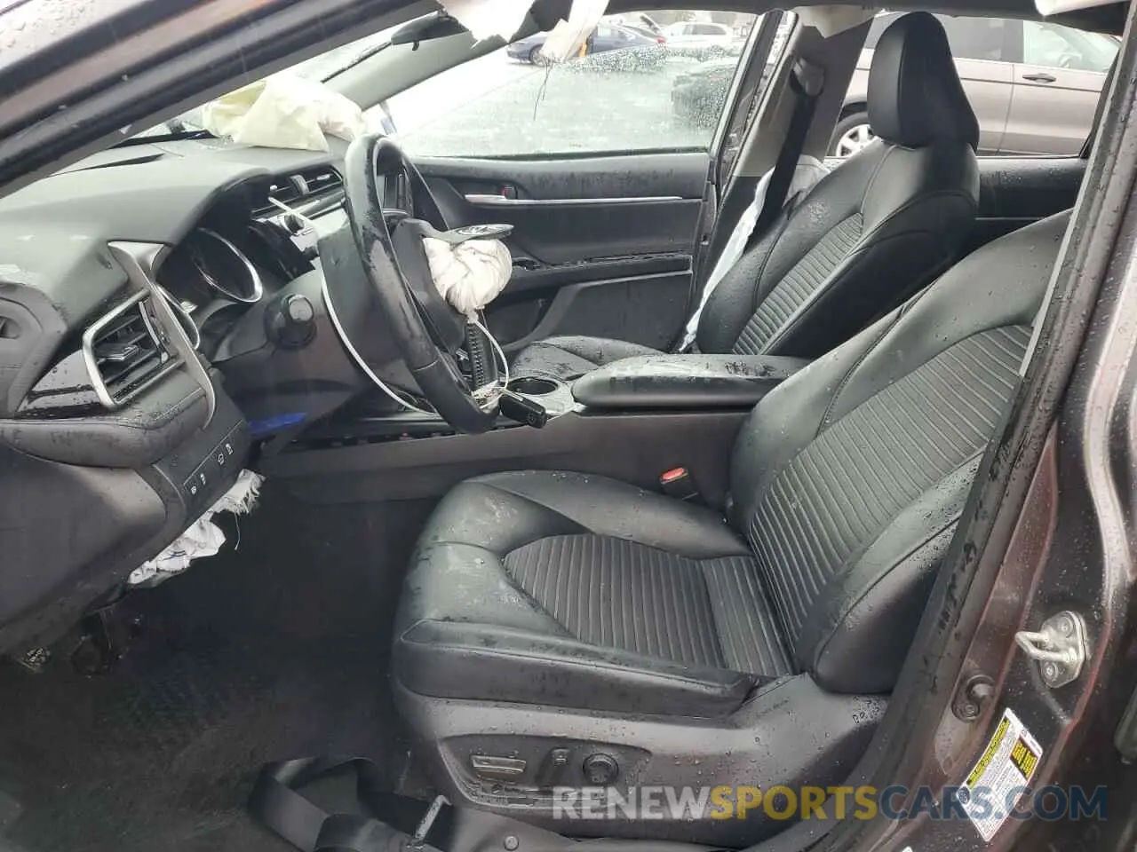 7 Photograph of a damaged car 4T1B11HK7KU793256 TOYOTA CAMRY 2019