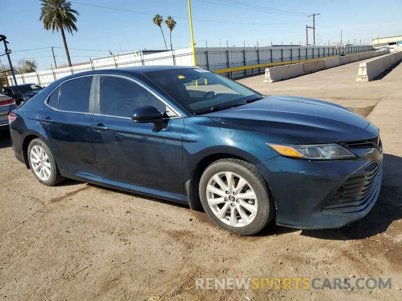 1 Фотография поврежденного автомобиля 4T1B11HK7KU794794 TOYOTA CAMRY 2019
