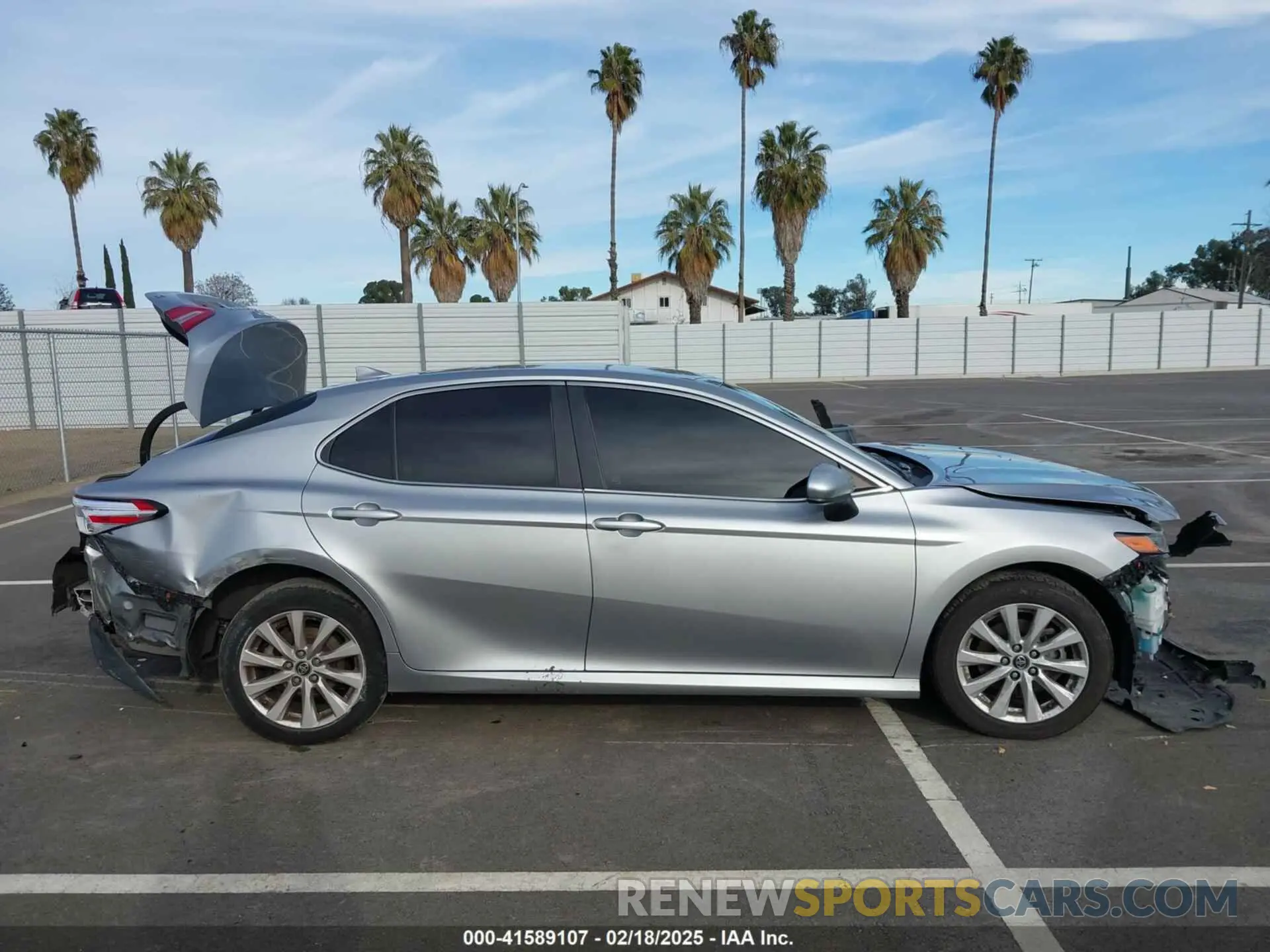 12 Photograph of a damaged car 4T1B11HK7KU803624 TOYOTA CAMRY 2019
