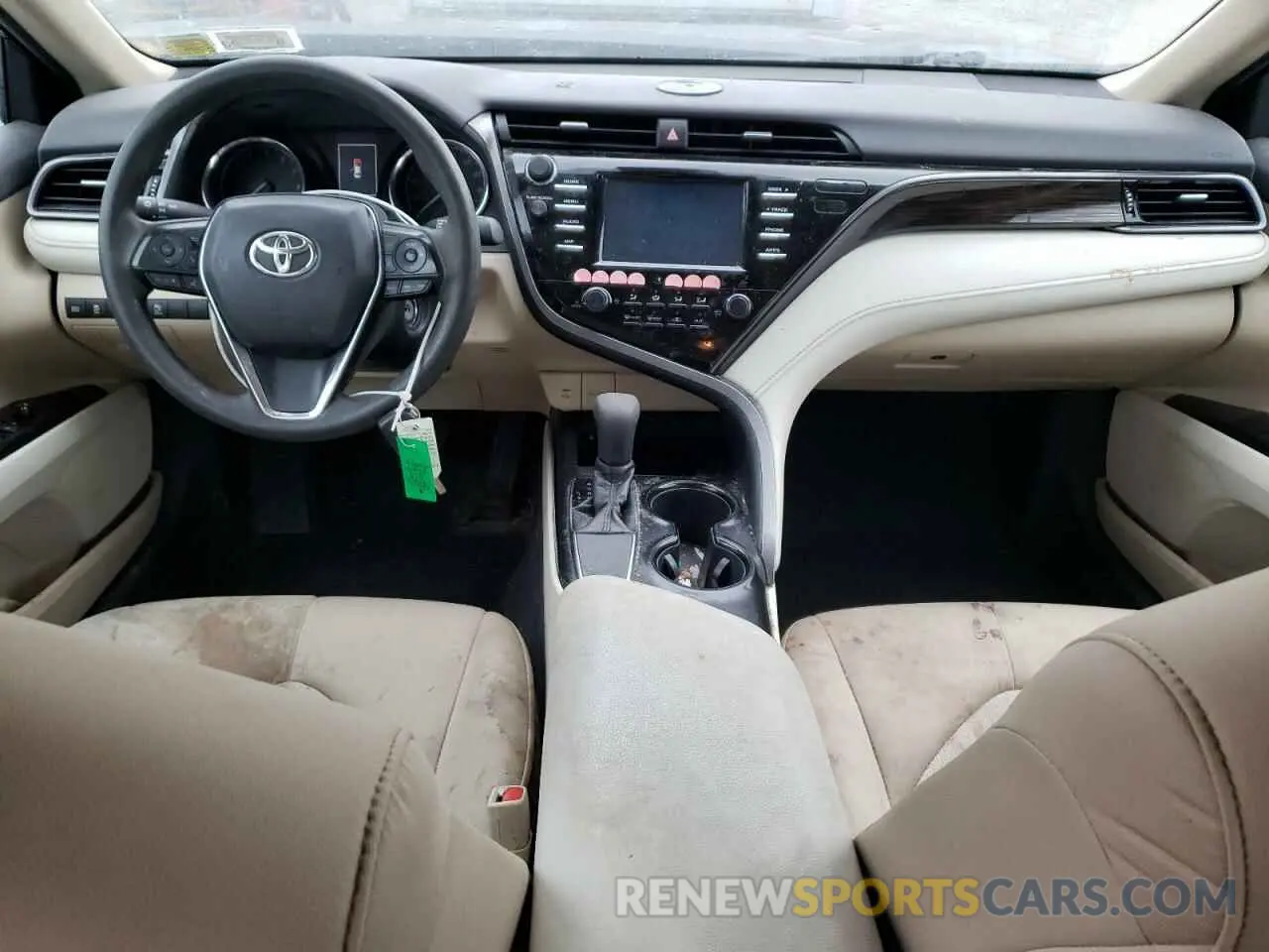 8 Photograph of a damaged car 4T1B11HK7KU812744 TOYOTA CAMRY 2019
