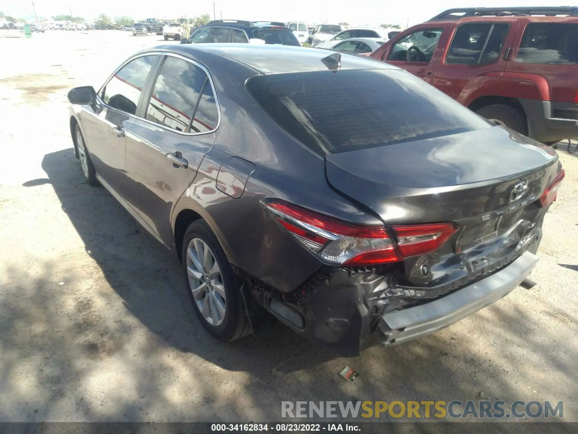 3 Фотография поврежденного автомобиля 4T1B11HK7KU825011 TOYOTA CAMRY 2019