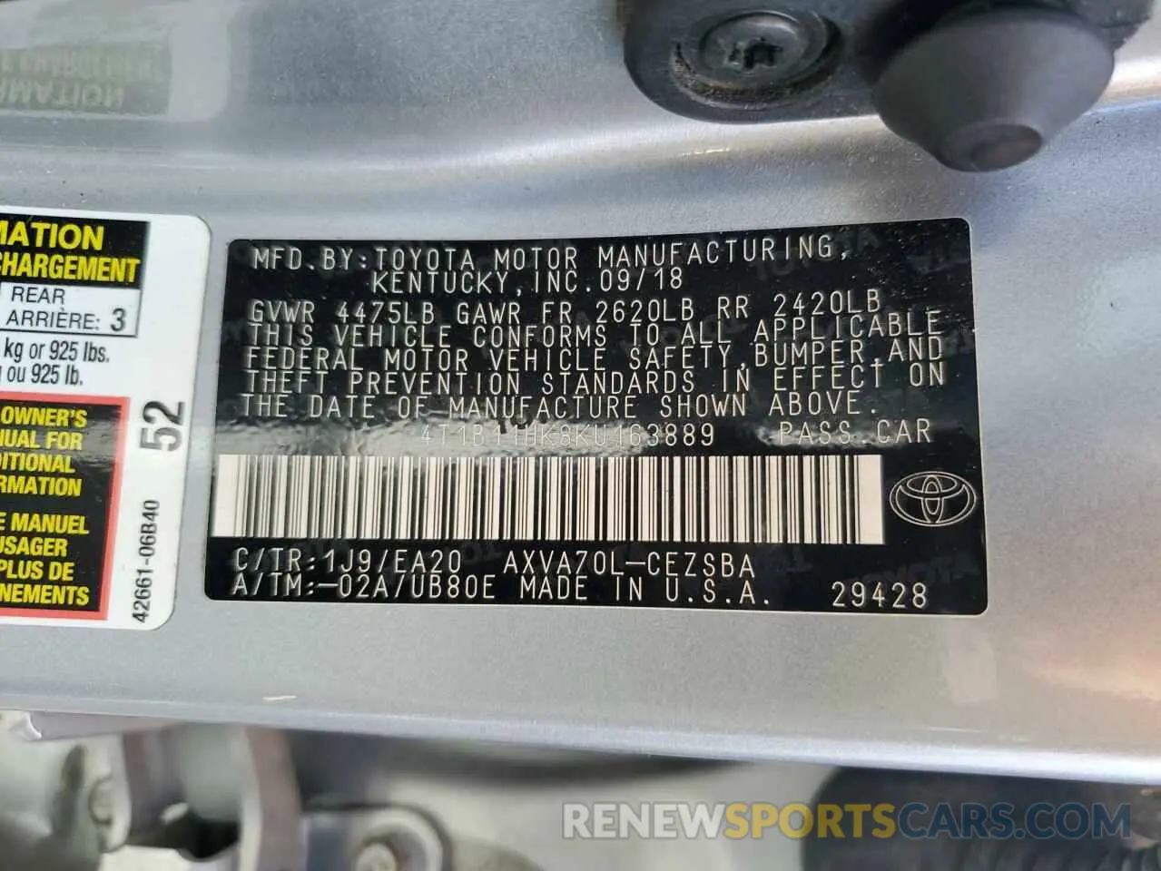 12 Photograph of a damaged car 4T1B11HK8KU163889 TOYOTA CAMRY 2019
