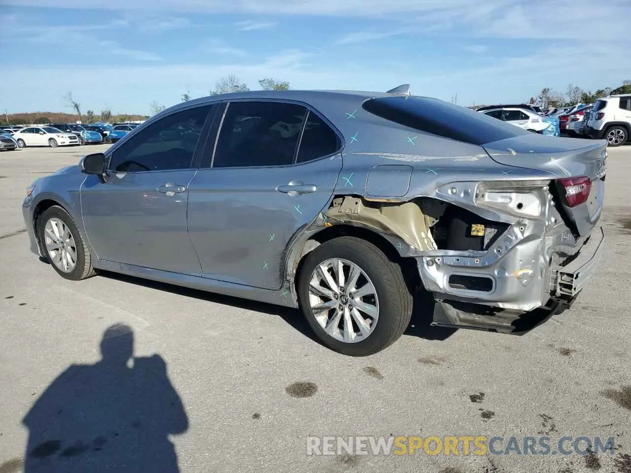 2 Photograph of a damaged car 4T1B11HK8KU170194 TOYOTA CAMRY 2019