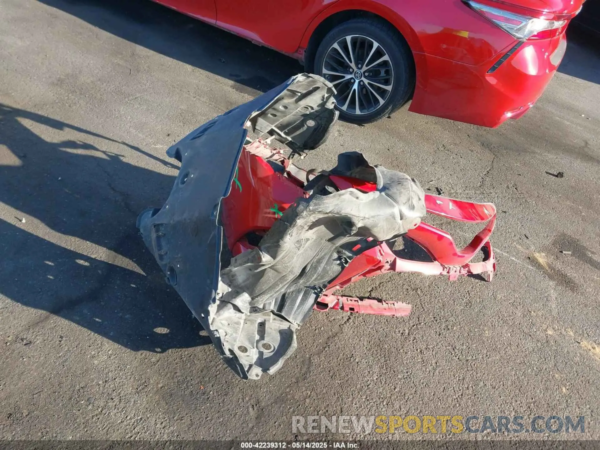 12 Photograph of a damaged car 4T1B11HK8KU174469 TOYOTA CAMRY 2019