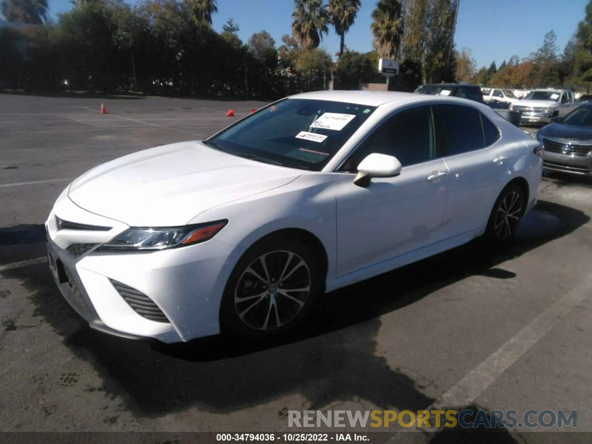 2 Photograph of a damaged car 4T1B11HK8KU175735 TOYOTA CAMRY 2019