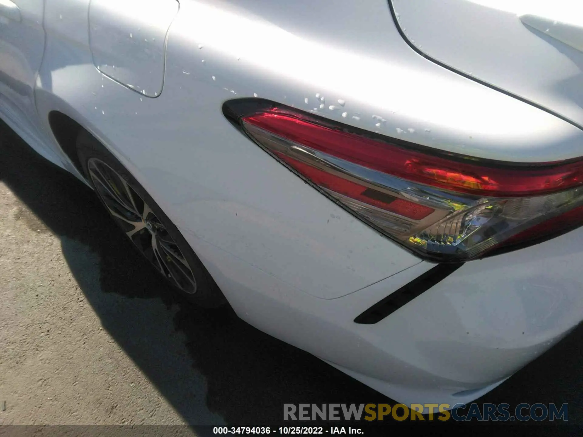 6 Photograph of a damaged car 4T1B11HK8KU175735 TOYOTA CAMRY 2019