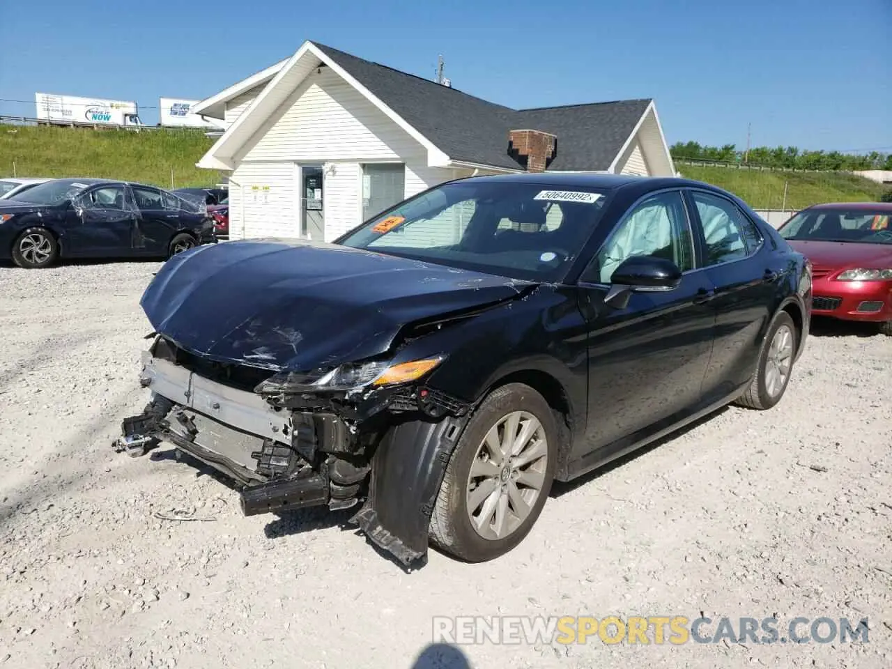 2 Фотография поврежденного автомобиля 4T1B11HK8KU180160 TOYOTA CAMRY 2019
