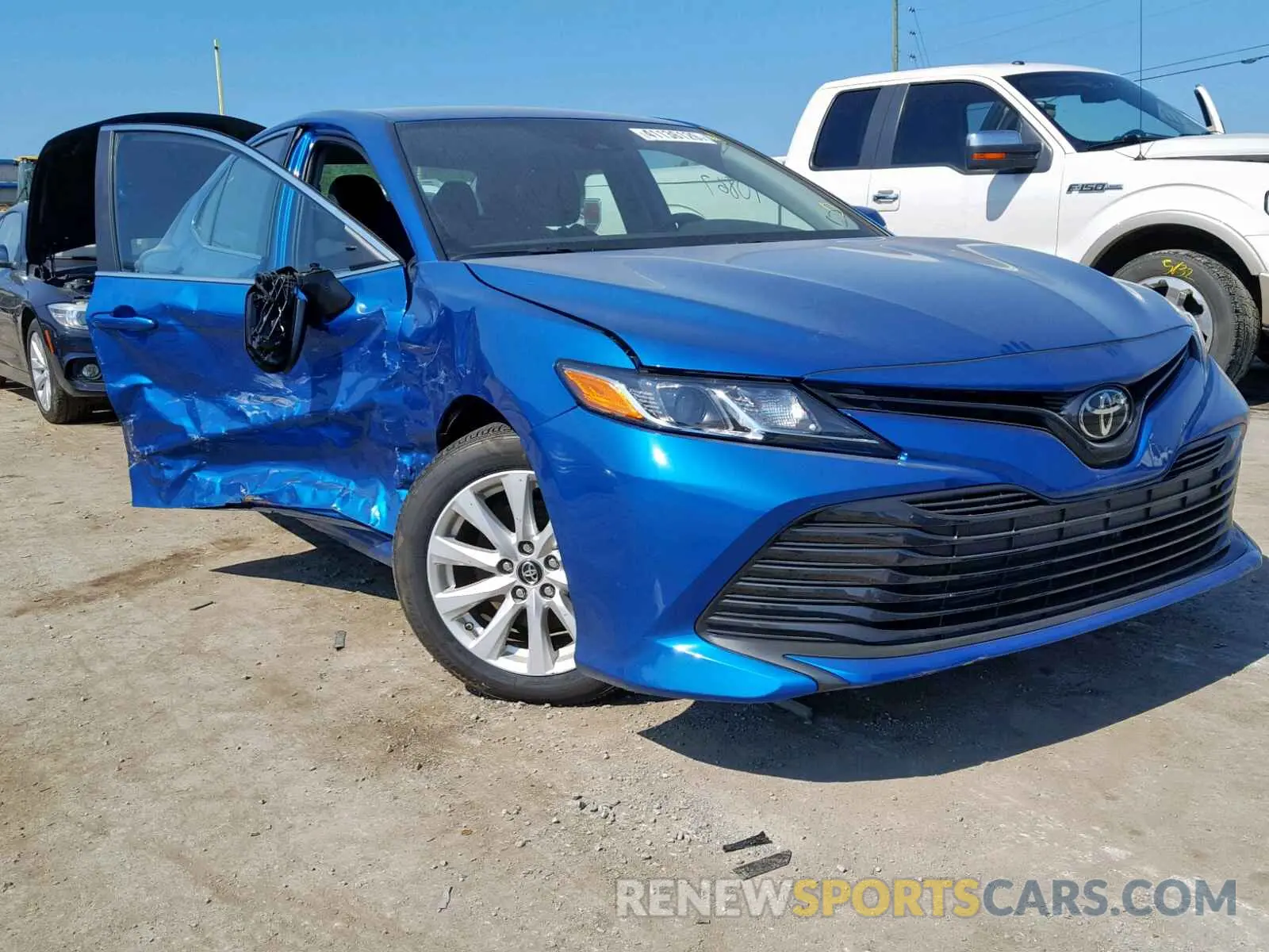 1 Photograph of a damaged car 4T1B11HK8KU193491 TOYOTA CAMRY 2019