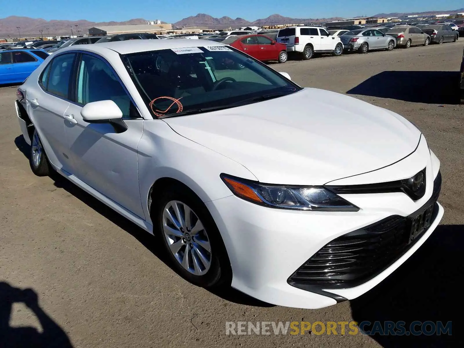 1 Photograph of a damaged car 4T1B11HK8KU195421 TOYOTA CAMRY 2019