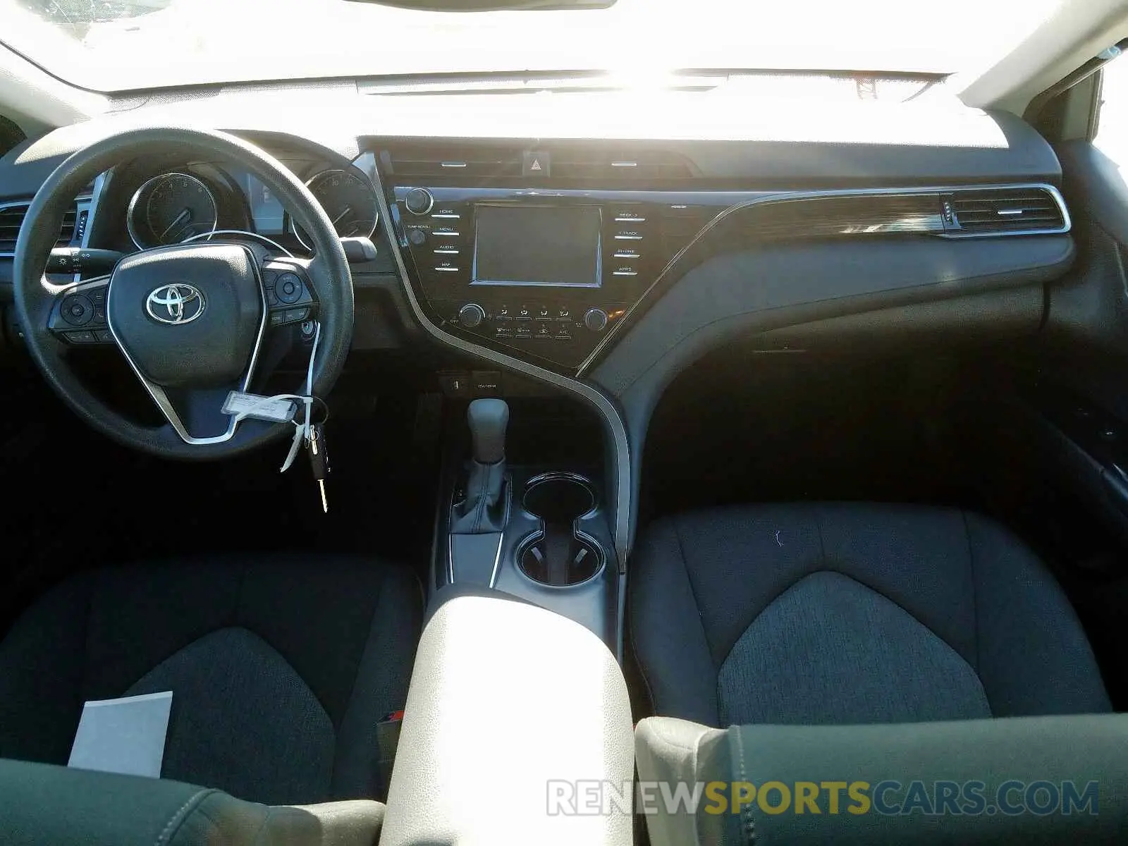 9 Photograph of a damaged car 4T1B11HK8KU195421 TOYOTA CAMRY 2019