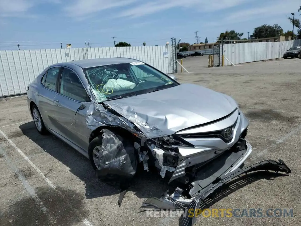 1 Photograph of a damaged car 4T1B11HK8KU205428 TOYOTA CAMRY 2019