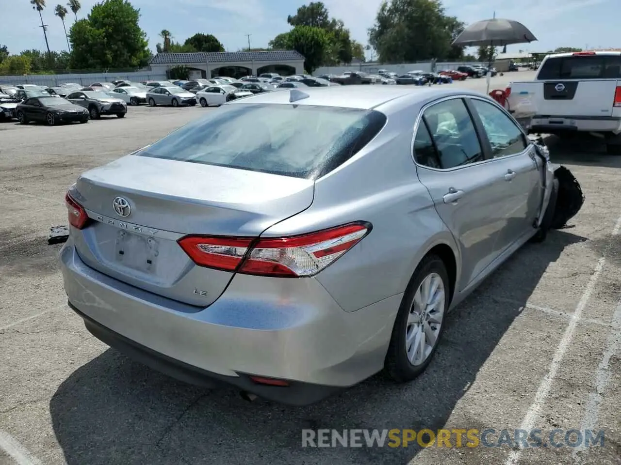 4 Photograph of a damaged car 4T1B11HK8KU205428 TOYOTA CAMRY 2019