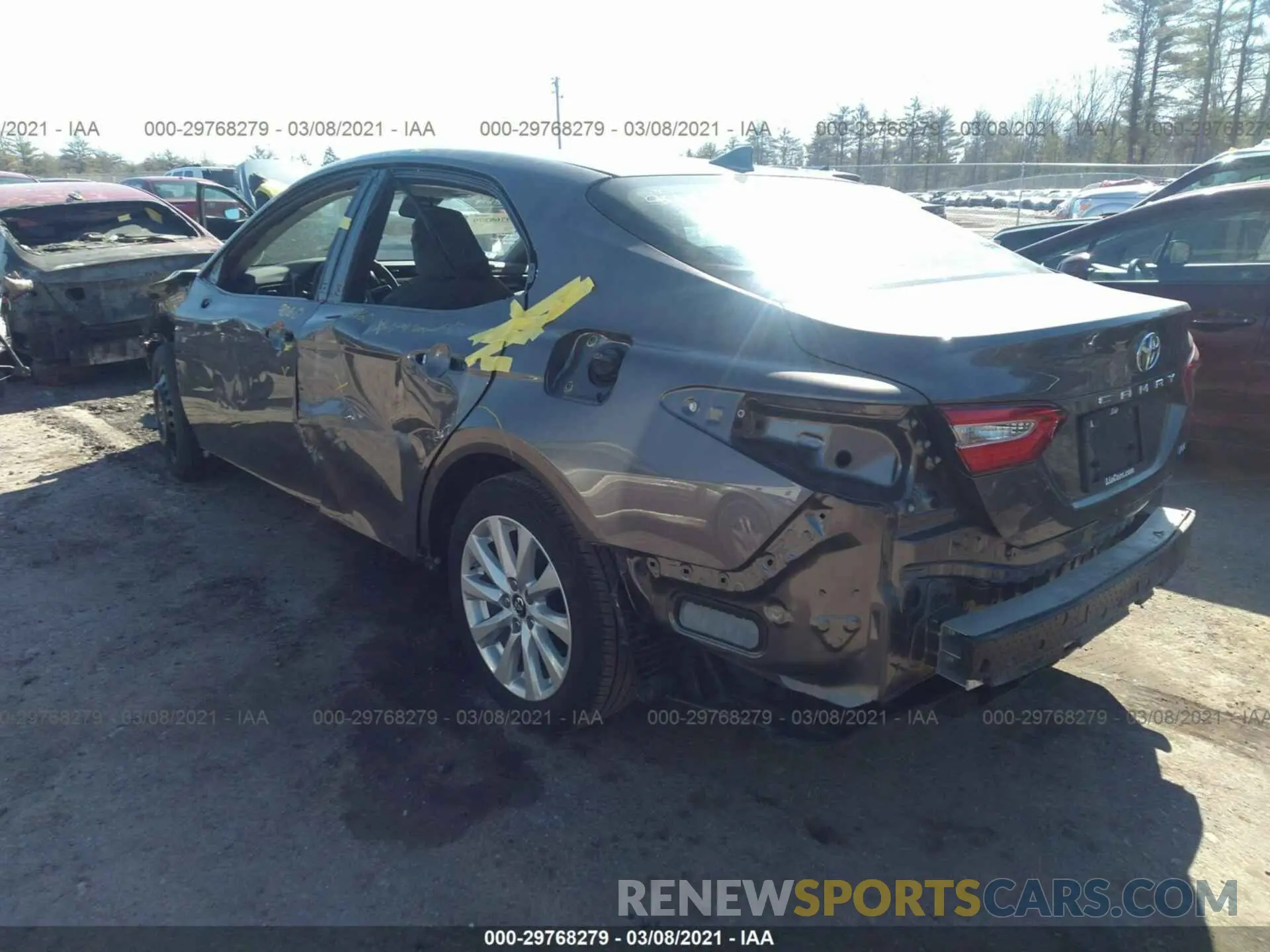 3 Photograph of a damaged car 4T1B11HK8KU208815 TOYOTA CAMRY 2019