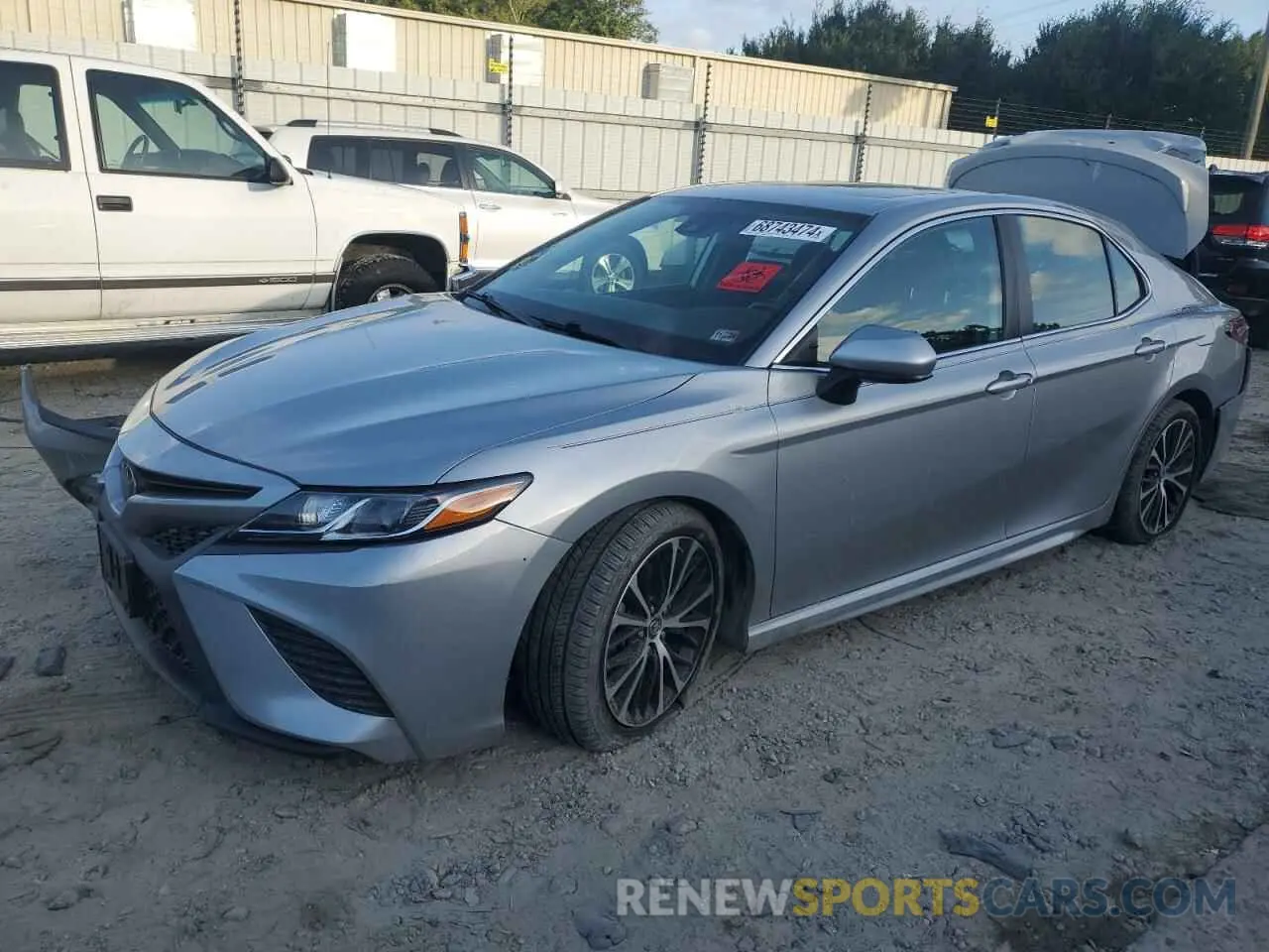 1 Фотография поврежденного автомобиля 4T1B11HK8KU213772 TOYOTA CAMRY 2019