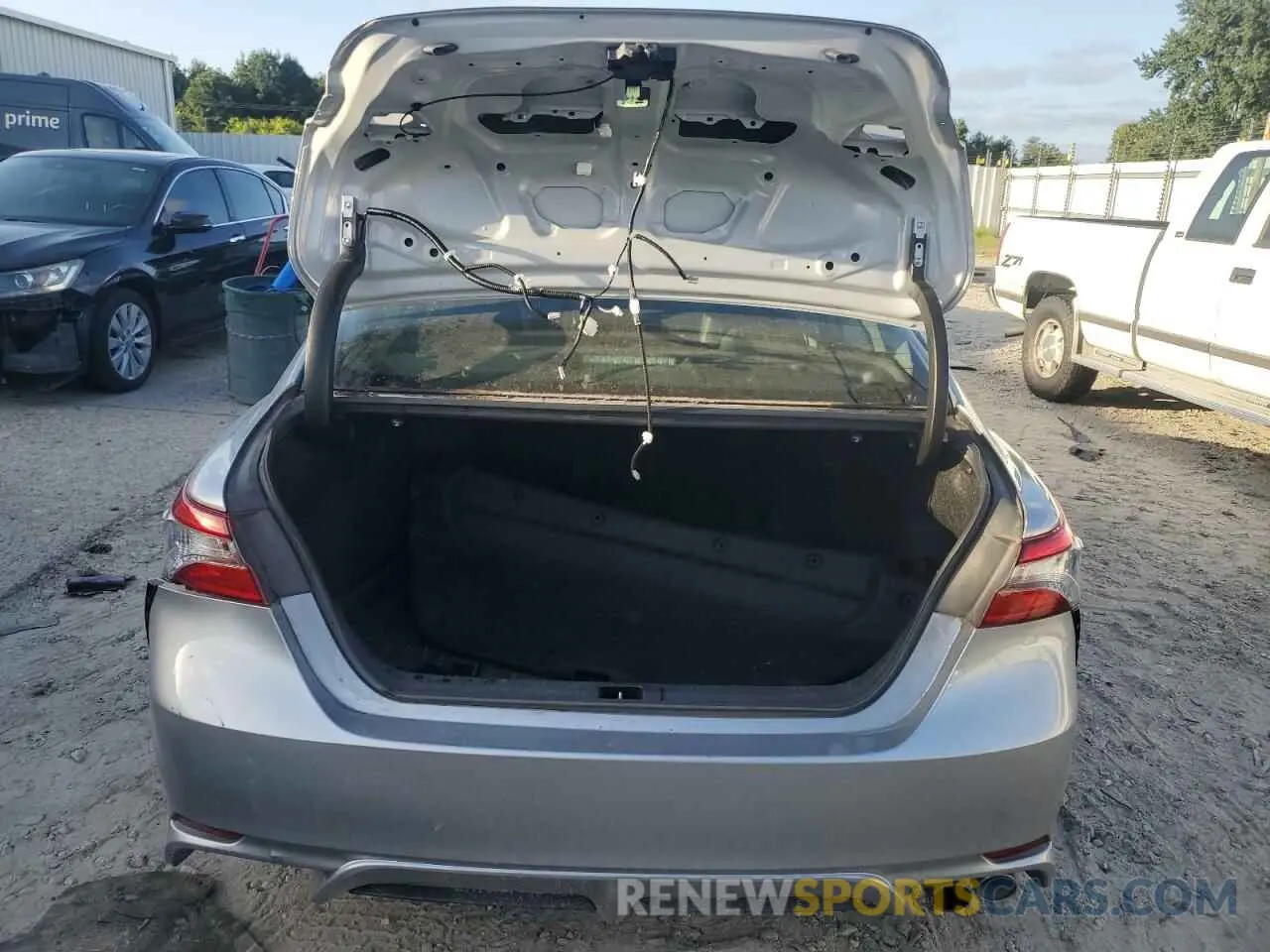 6 Фотография поврежденного автомобиля 4T1B11HK8KU213772 TOYOTA CAMRY 2019